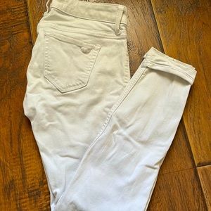 Hollister white skinny jeans size 5